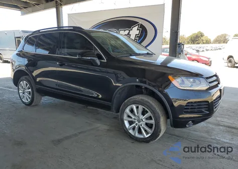 2013 Volkswagen Touareg V6 из США, поврежденный, VIN WVGEF9BPXDD001489